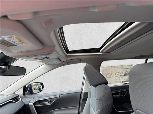 Certified 2025 Toyota RAV4 XLE w/ Convenience Package image 19