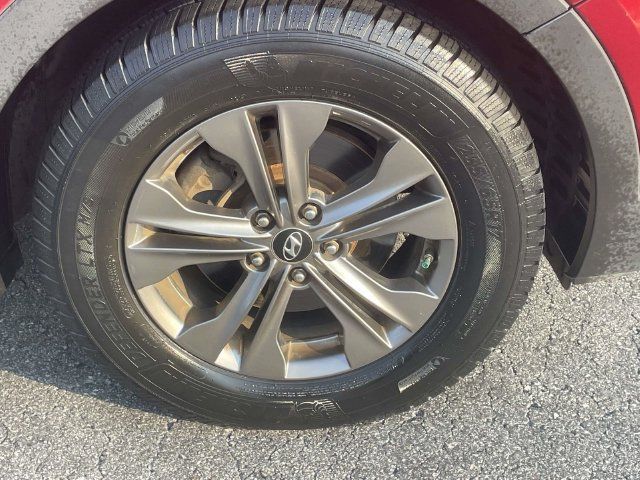 Used 2014 Hyundai Santa Fe Sport w/ Popular Equipment Package 02 FWD image 9