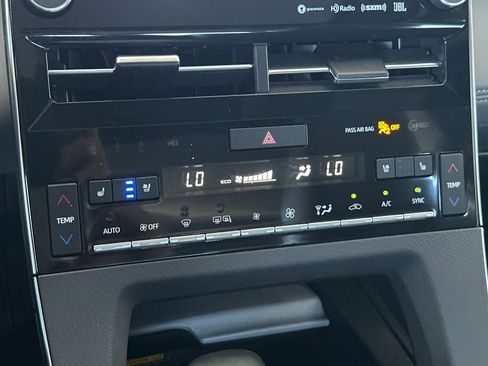 Used 2020 Toyota Avalon Limited w/ Advanced Safety Package FWD image 19