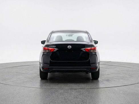 Used 2025 Nissan Versa SV FWD image 7