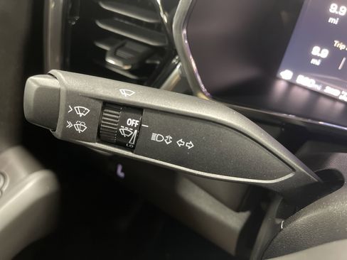 New 2025 GMC Canyon Elevation w/ Convenience Package image 21