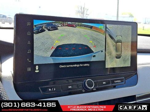 New 2025 Mitsubishi Outlander SE image 15