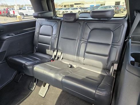 Certified 2024 Lincoln Navigator Reserve AWD/4WD image 12