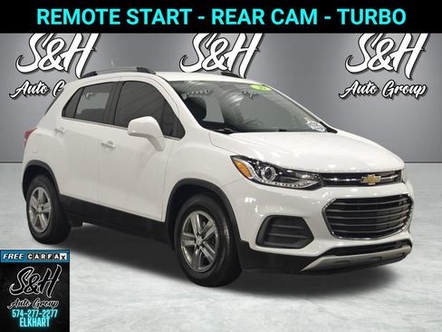 Used 2020 Chevrolet Trax LT w/ LT Convenience Package FWD image 1