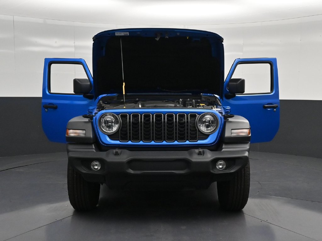 Used 2026 Jeep Wrangler Sport AWD/4WD image 32