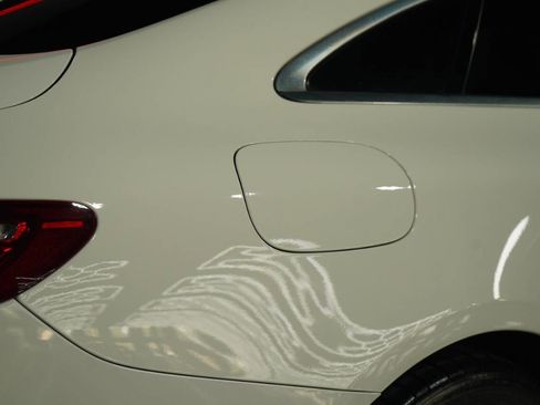 Used 2020 Mercedes-Benz E 450 Coupe image 33