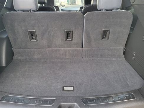 Used 2022 Buick Enclave Premium image 47