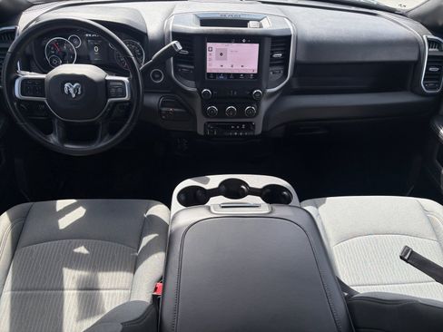 Used 2022 RAM 2500 Big Horn w/ Cold Weather Group image 16