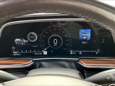 Used 2021 Cadillac Escalade Premium Luxury w/ Driver Assist Tech Package image 10