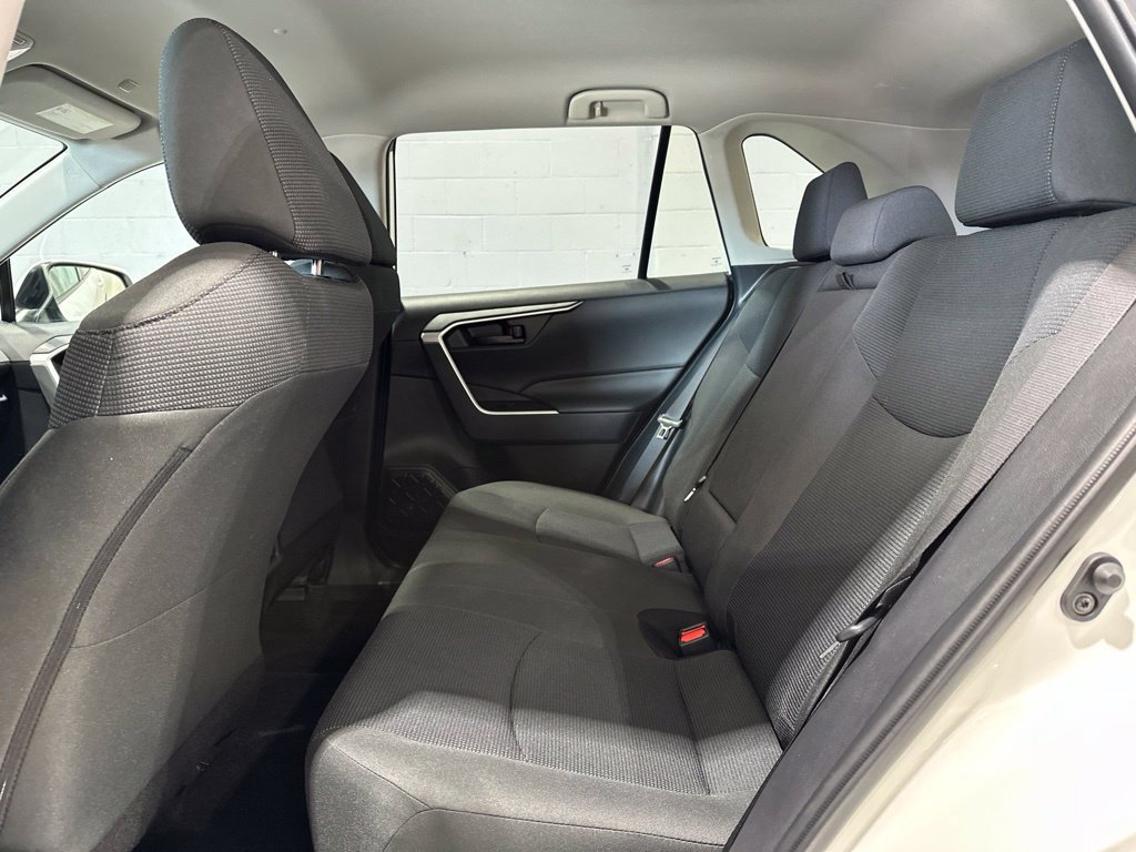Certified 2024 Toyota RAV4 LE AWD/4WD image 16