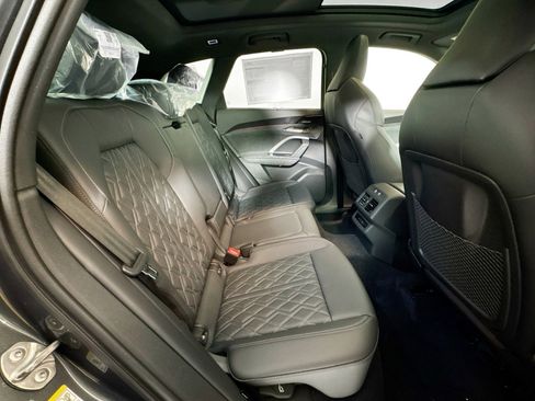 New 2025 Audi SQ5 Premium Plus image 26