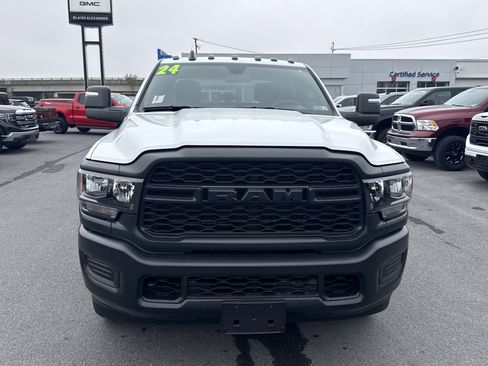 Used 2024 RAM 2500 Tradesman image 8