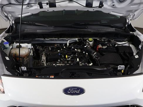 Used 2021 Ford Escape SE image 17