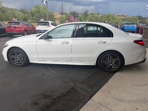 Used 2023 Mercedes-Benz C 300 4MATIC Sedan image 9