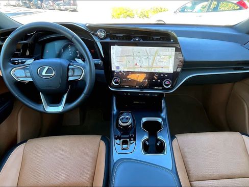 Used 2023 Lexus RZ 450e Premium image 15