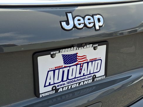 Used 2023 Jeep Compass Limited AWD/4WD image 30