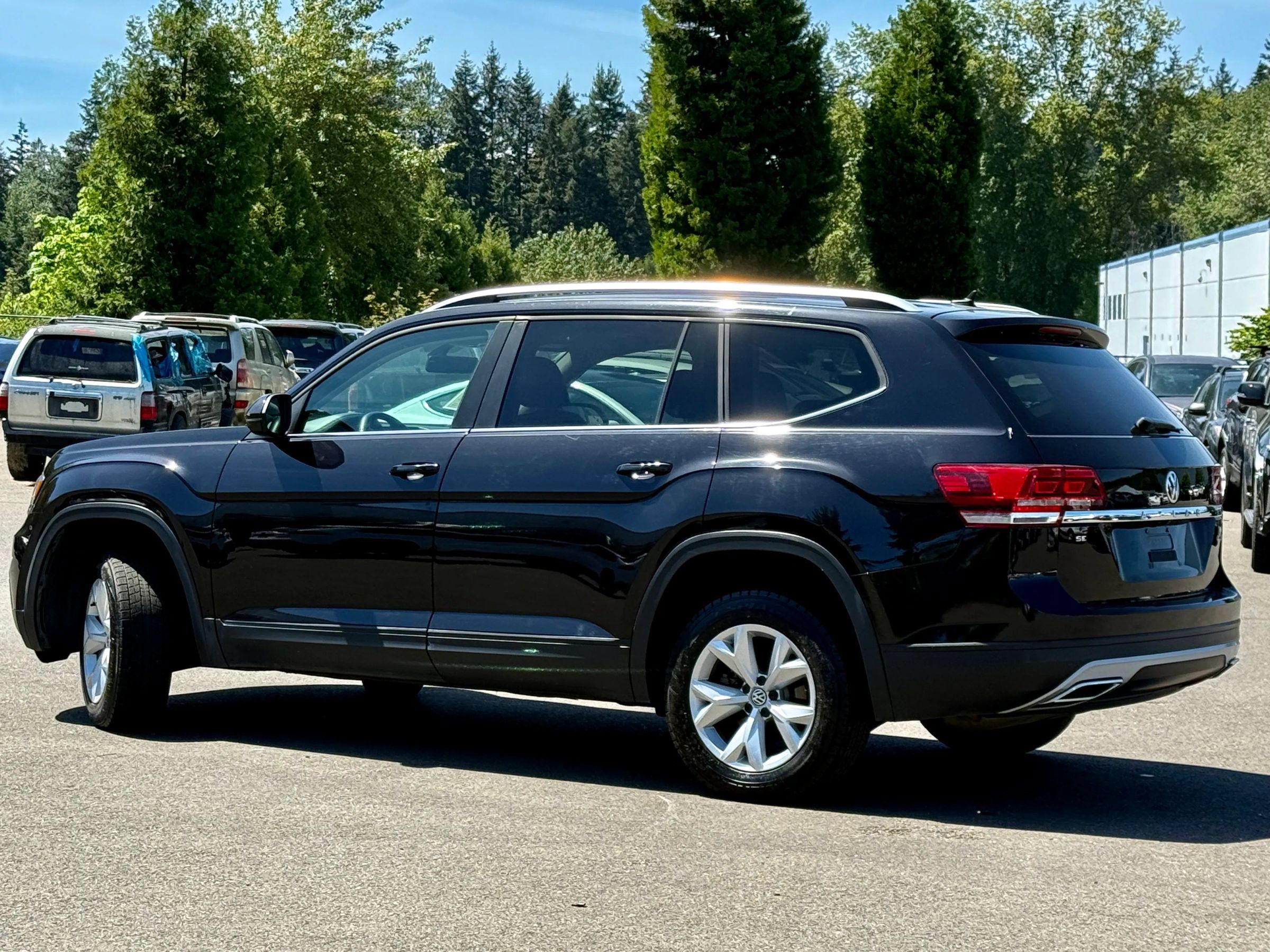Used 2018 Volkswagen Atlas SE AWD/4WD image 6