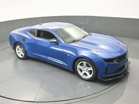 Used 2023 Chevrolet Camaro LT image 53