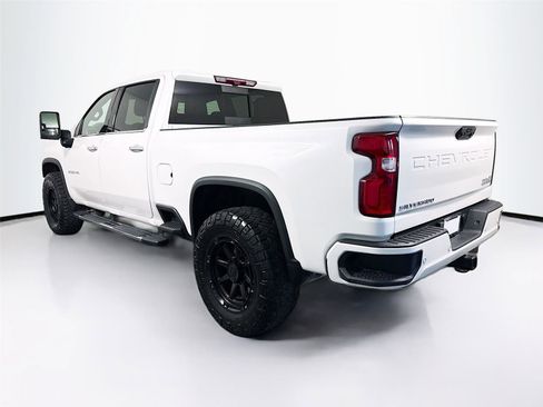 Used 2023 Chevrolet Silverado 2500 High Country AWD/4WD image 33