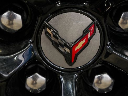 Used 2022 Chevrolet Corvette Stingray Coupe w/ 1LT image 30