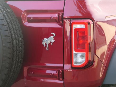 Used 2025 Ford Bronco Big Bend image 4