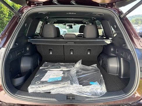 New 2026 Subaru Forester Touring AWD/4WD image 11