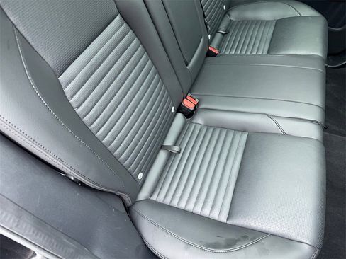 Used 2023 Land Rover Discovery Sport SE image 52