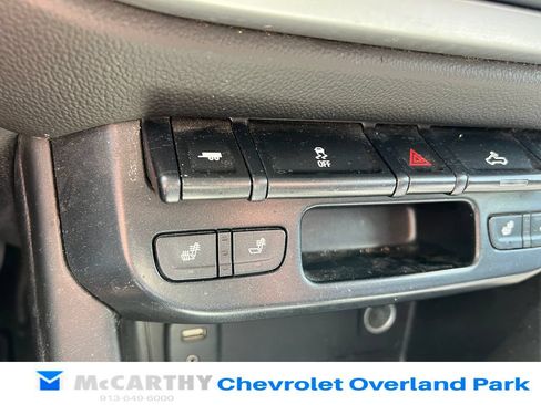 Used 2016 Chevrolet Colorado LT w/ Luxury Package, Chrome RWD image 15