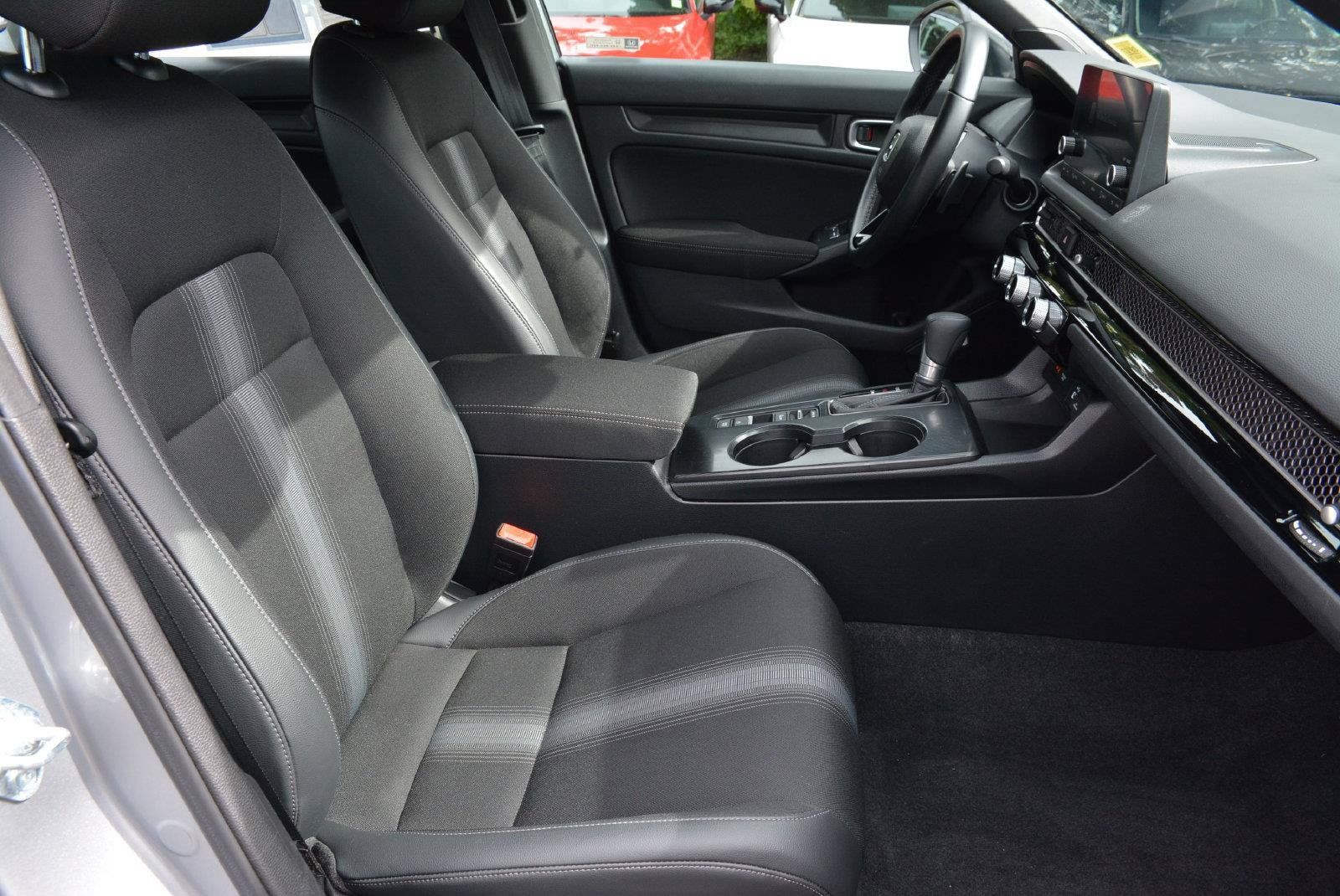 Certified 2024 Honda Civic Sport image 19