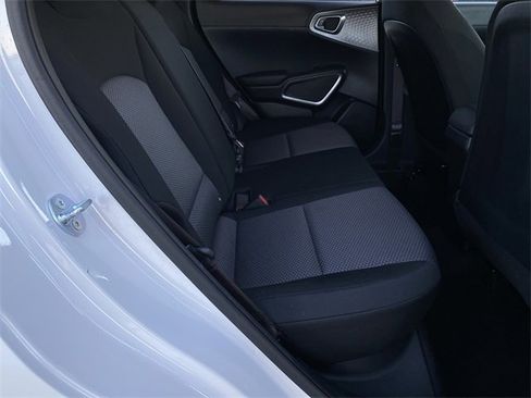 Used 2024 Kia Soul LX w/ Option Group 015 image 28