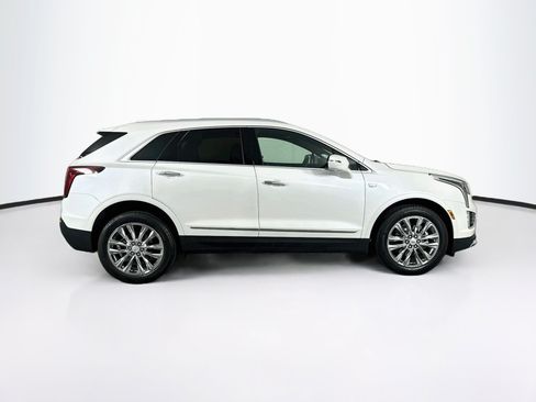 Used 2022 Cadillac XT5 Premium Luxury FWD image 10
