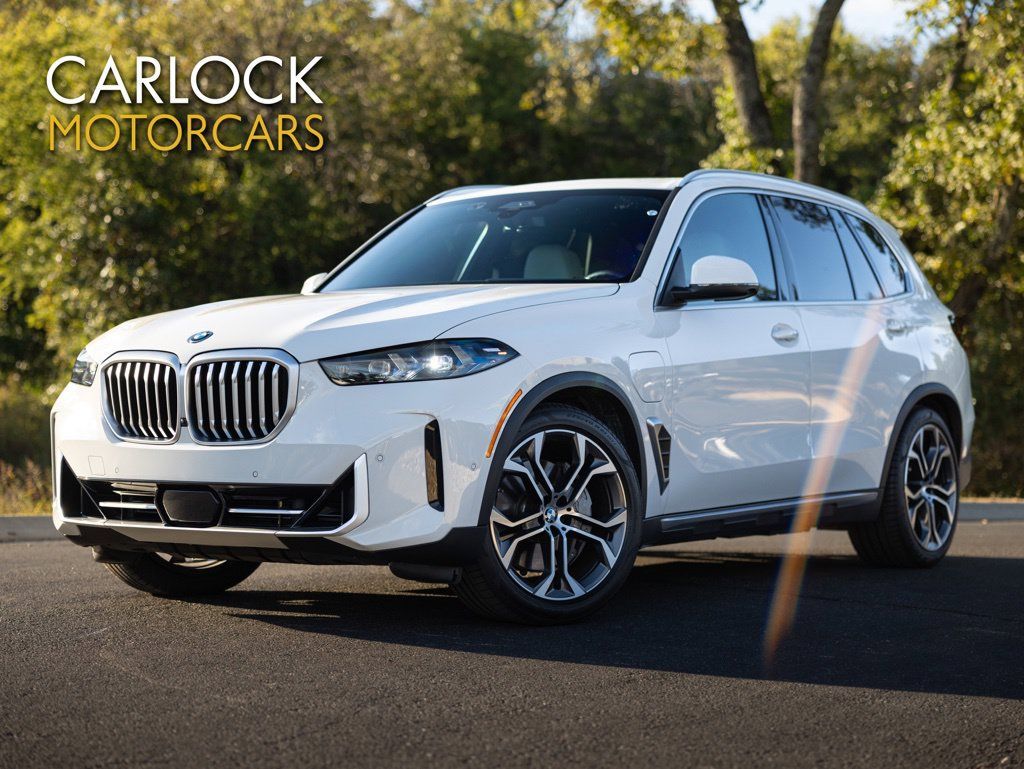 Used 2026 BMW X5 xDrive50e w/ Executive Package AWD/4WD image 1