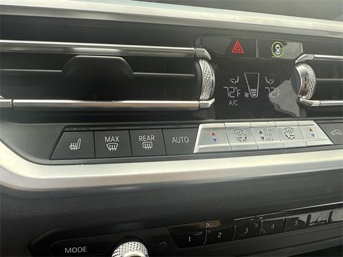 Used 2019 BMW 330i xDrive Sedan w/ Convenience Package image 13
