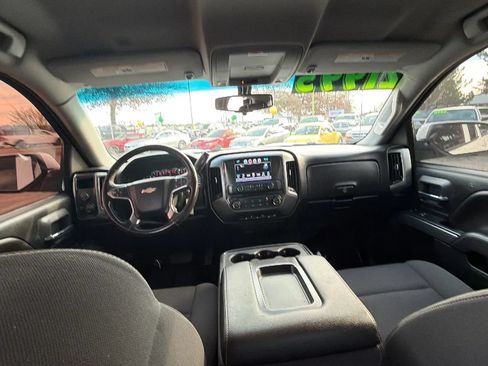 Used 2018 Chevrolet Silverado 1500 LT w/ Trailering Package AWD/4WD image 11