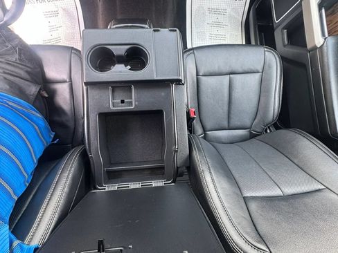 Used 2020 Ford F150 Lariat AWD/4WD image 24