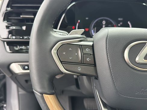 Used 2023 Lexus RX 350 RX 350 Luxury w/ Accessory Package (Z1) image 18