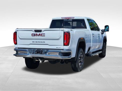 Used 2020 GMC Sierra 3500 SLT w/ Technology Package AWD/4WD image 8