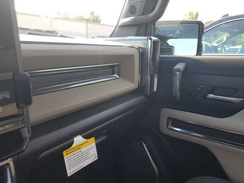 New 2026 GMC Hummer EV 4x4 Crew Cab image 26