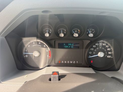 Used 2015 Ford F350 XL image 3