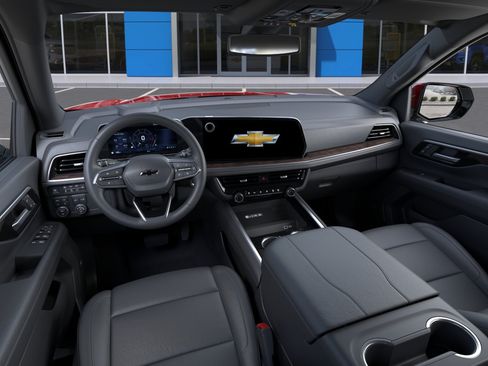 New 2026 Chevrolet Tahoe Z71 w/ Comfort Package AWD/4WD image 16
