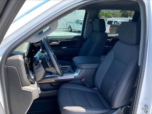 Used 2024 Chevrolet Silverado 1500 RST w/ Convenience Package II RWD image 11