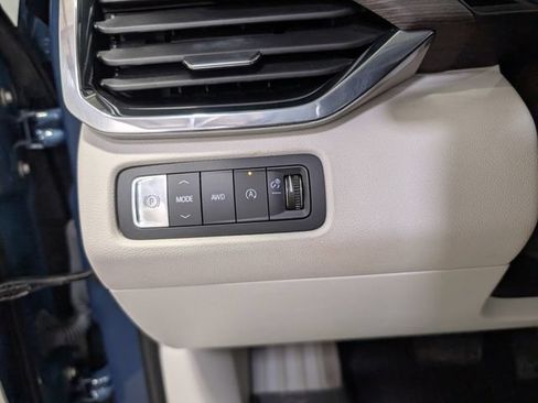 Used 2025 GMC Acadia Denali w/ Super Cruise Package AWD/4WD image 21