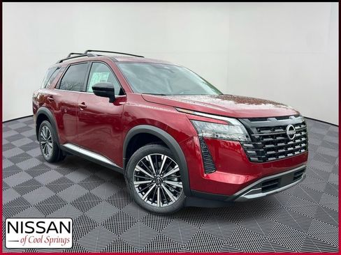 New 2026 Nissan Pathfinder Platinum w/ Lighting Package AWD/4WD image 1