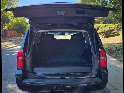 Used 2019 Chevrolet Tahoe LT image 19