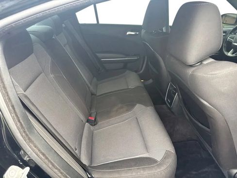 Used 2018 Dodge Charger R/T RWD image 29