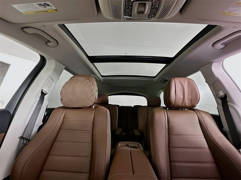 New 2026 Mercedes-Benz GLS 450 4MATIC image 23