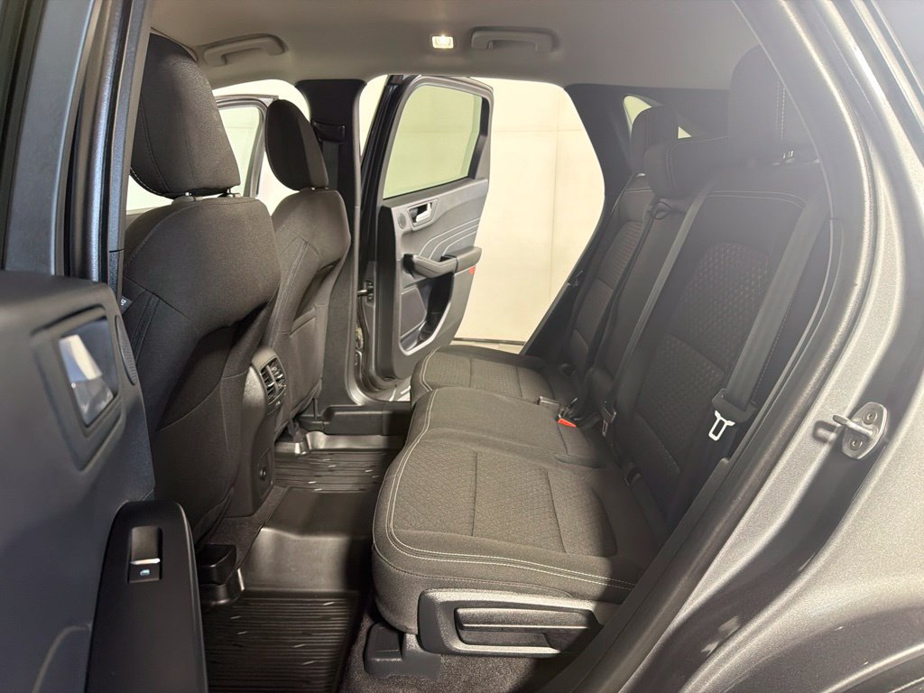 Used 2024 Ford Escape Active w/ Tech Pack #2 AWD/4WD image 19