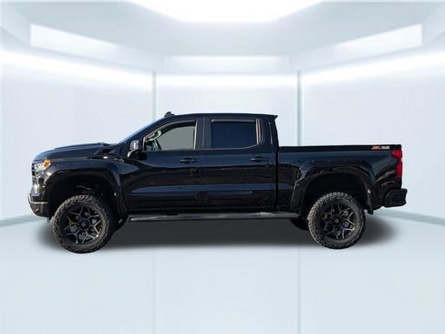Used 2022 Chevrolet Silverado 1500 RST w/ All Star Edition Plus image 2