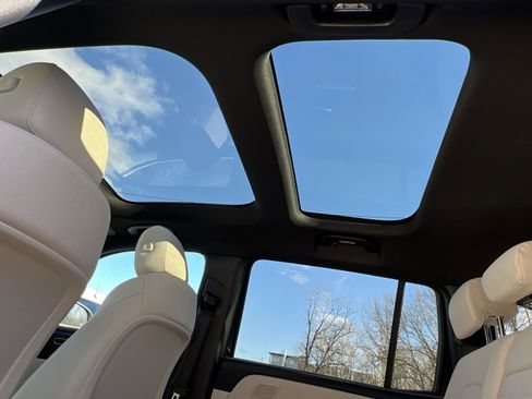 New 2026 Mercedes-Benz GLB 250 4MATIC image 22