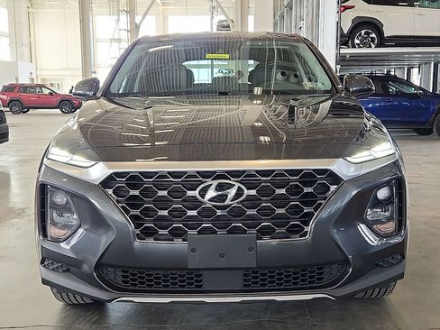 Used 2020 Hyundai Santa Fe SE image 5